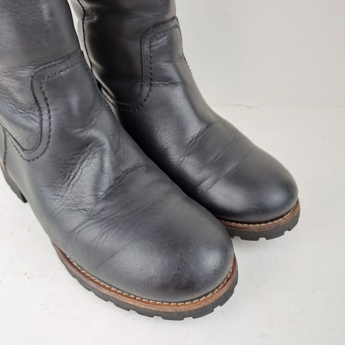 Panama Jack Womens Igloo Sheepskin Boots Size 37