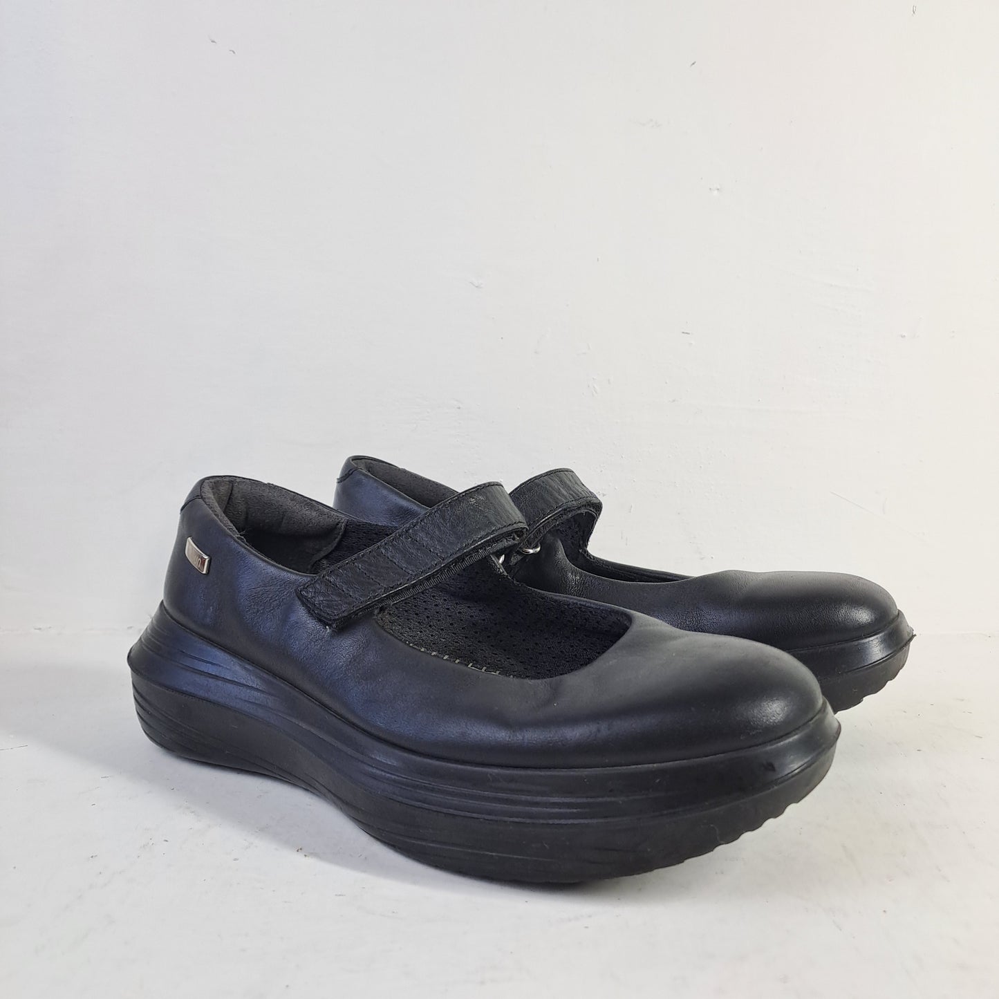 Kybun Women's Black Shoes Size 36.5