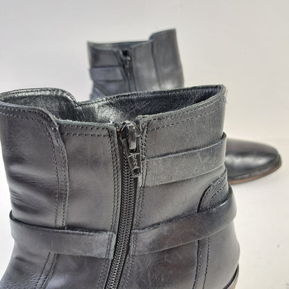 ESPRIT Women's Black Ankle Boots Size 40