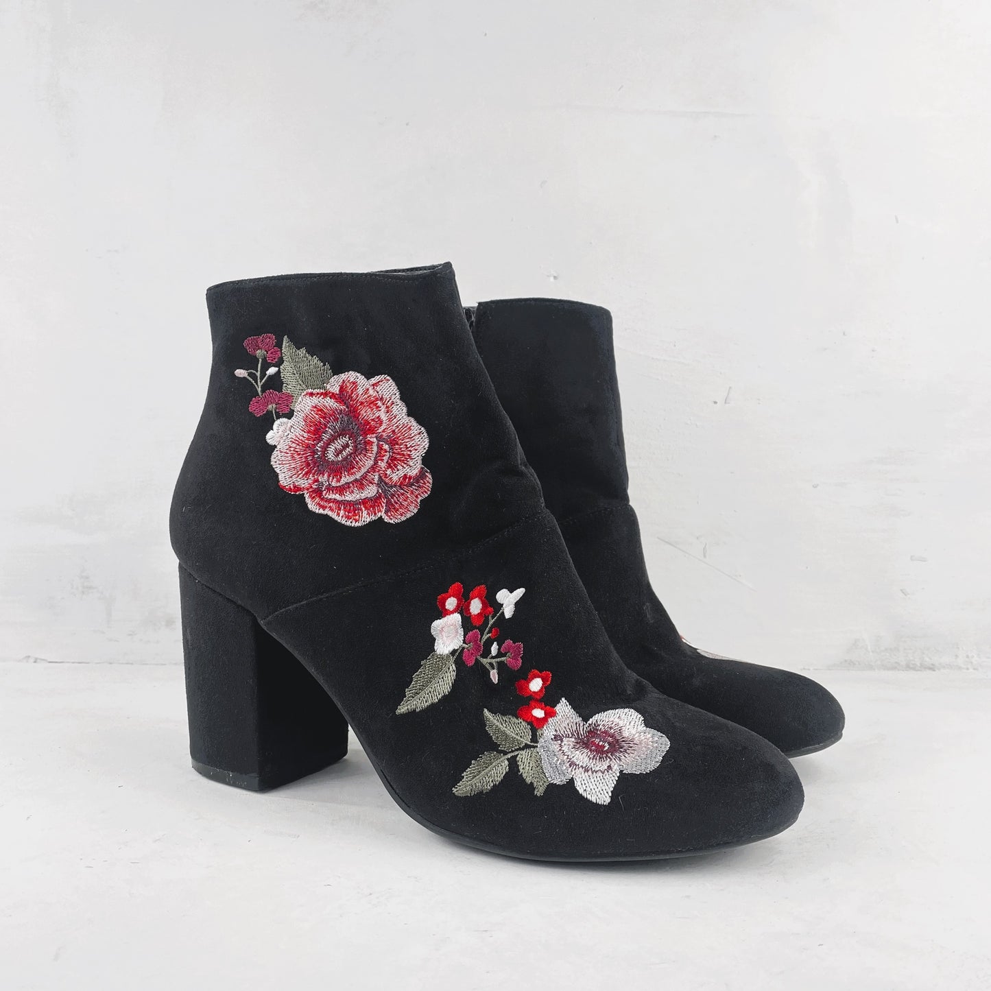 Ladies Black Floral Ankle Boots Size 40