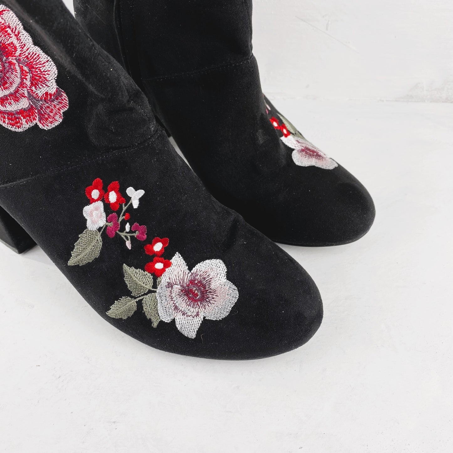 Ladies Black Floral Ankle Boots Size 40