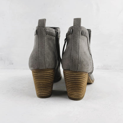 Dolce Vita Ladies Grey Ankle Boots Size 38.5