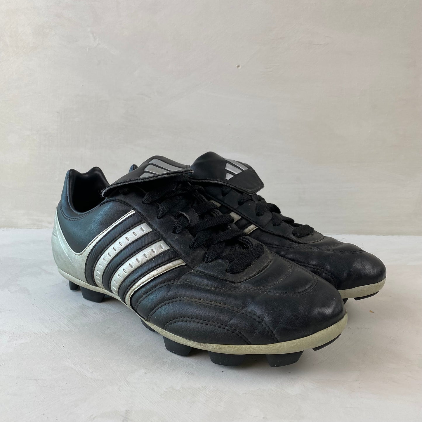 adidas Mens Football Shoes Size 42