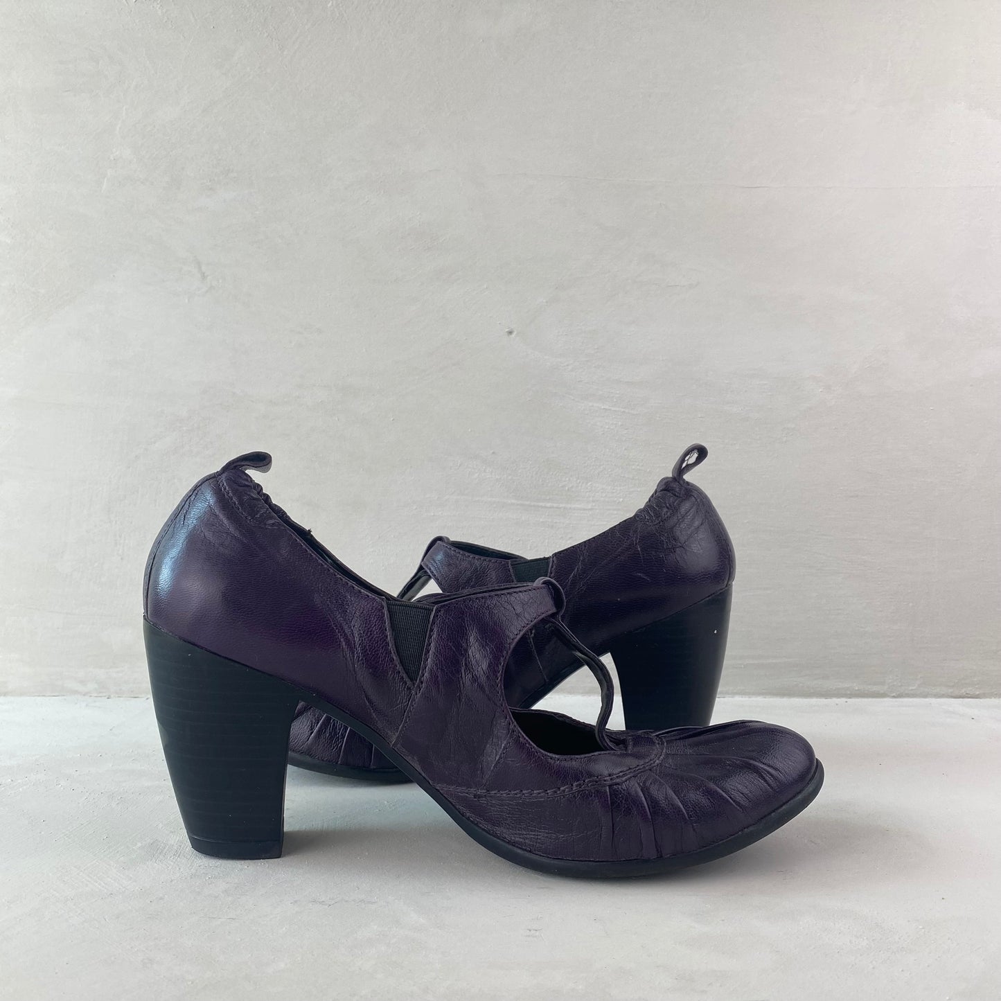 Womens Purple Heel Shoes Size 39