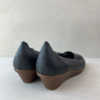 Ladies Black Wedge Shoes Size 40