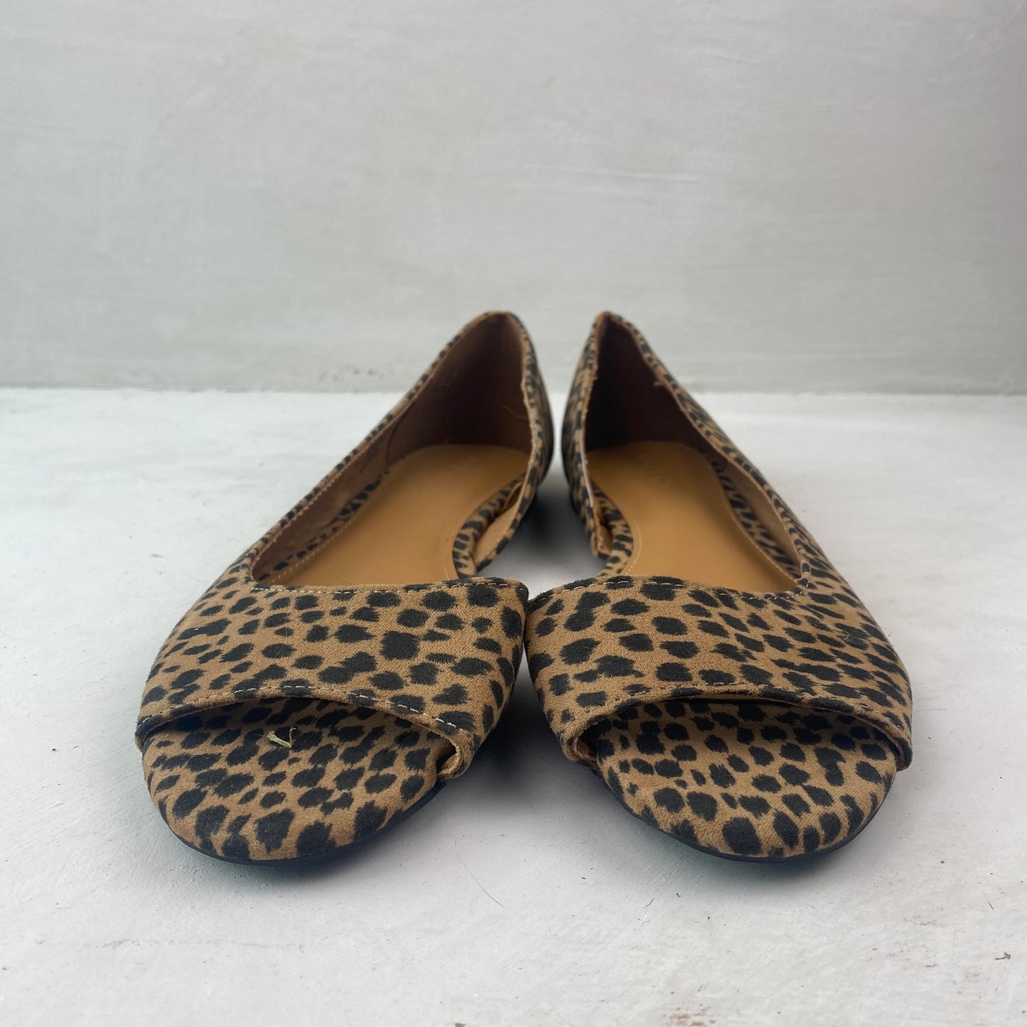 Old Navy Ladies Brown Animal Pattern Shoes Size 40