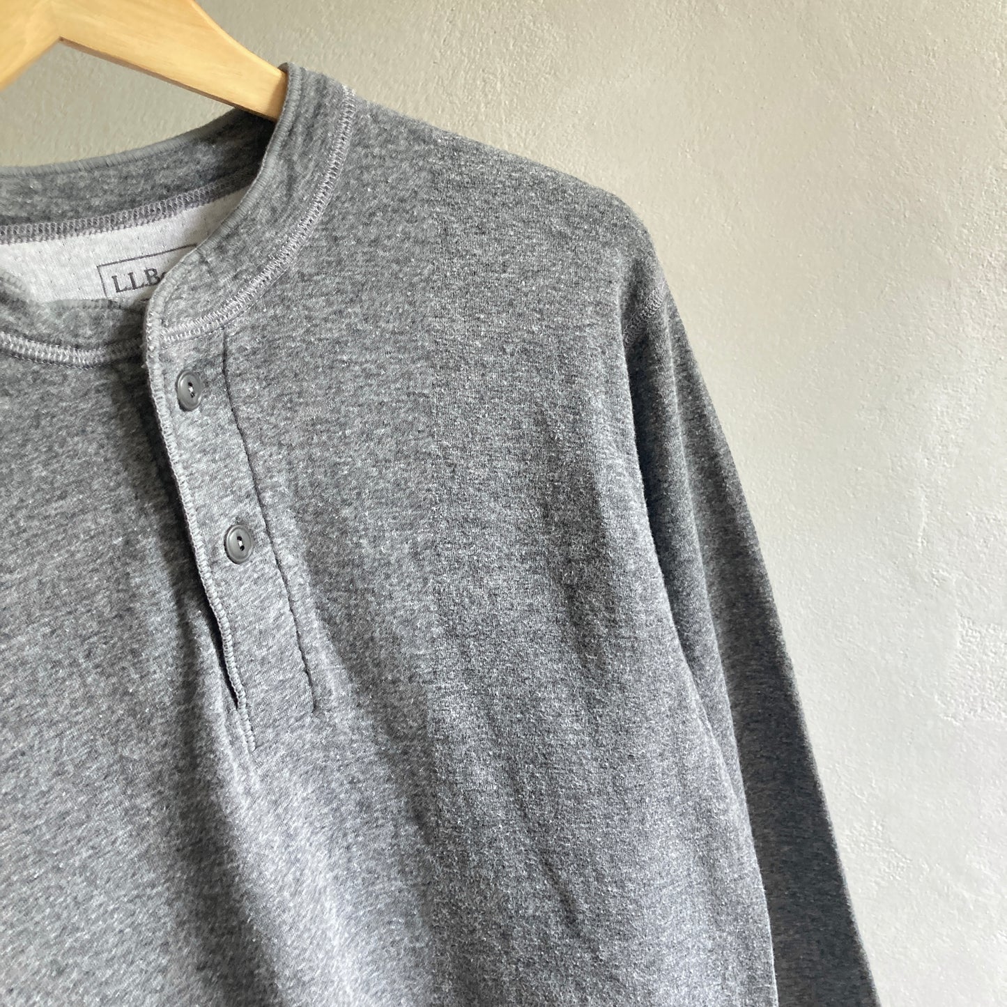 L.L.Bean Mens Long Sleeve T-Shirt Size M