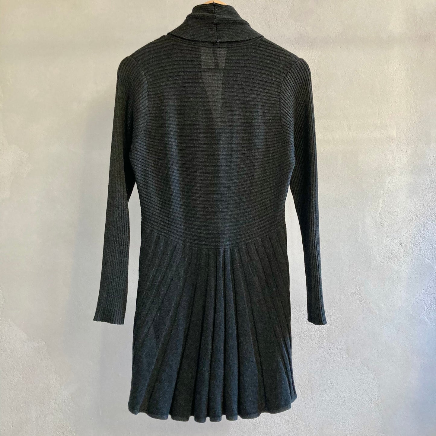 Womens Knitted Dress Size S