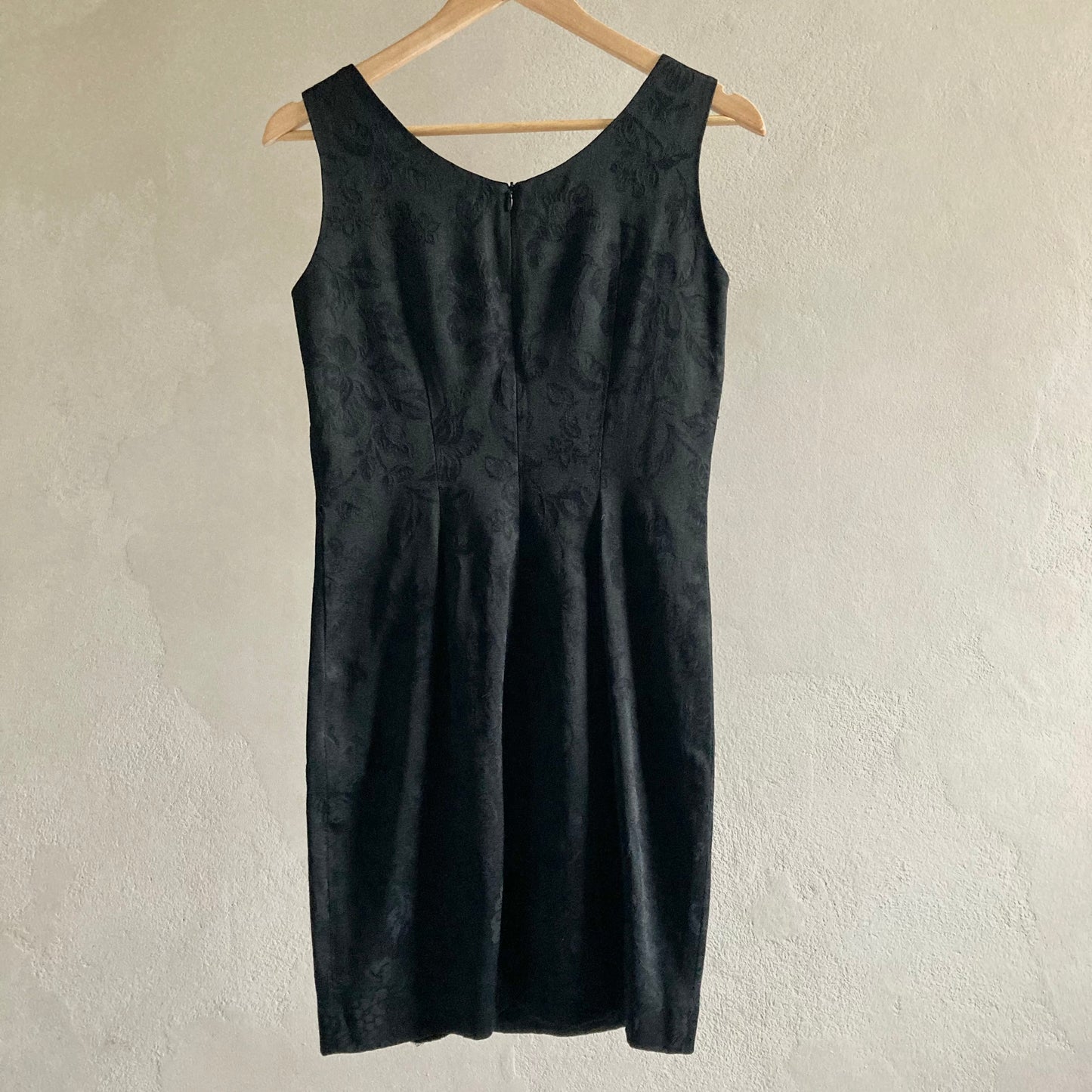 Womens Formal Sleeveless Dress Size 34