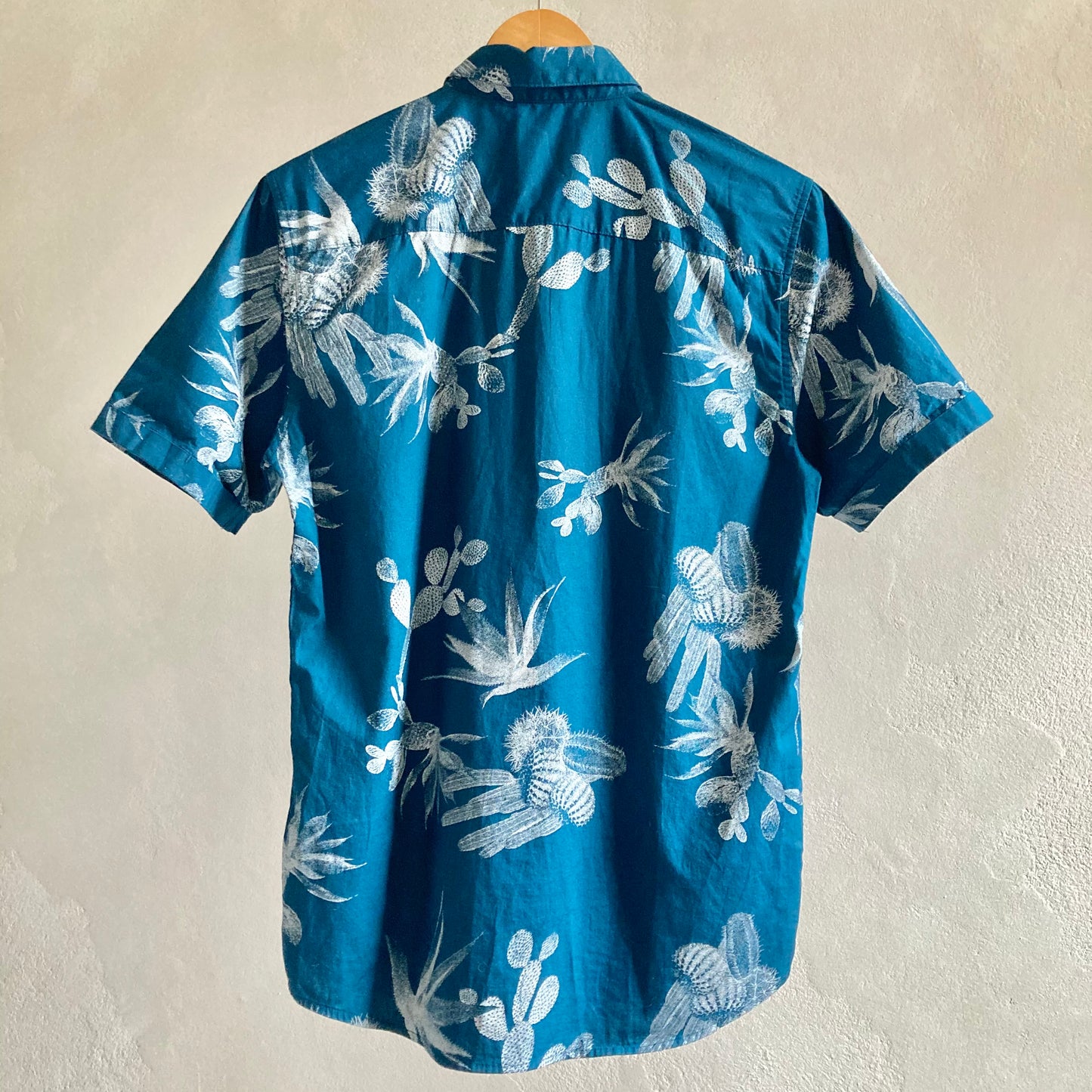 Mens Floral Short Sleeve Shirt Size S