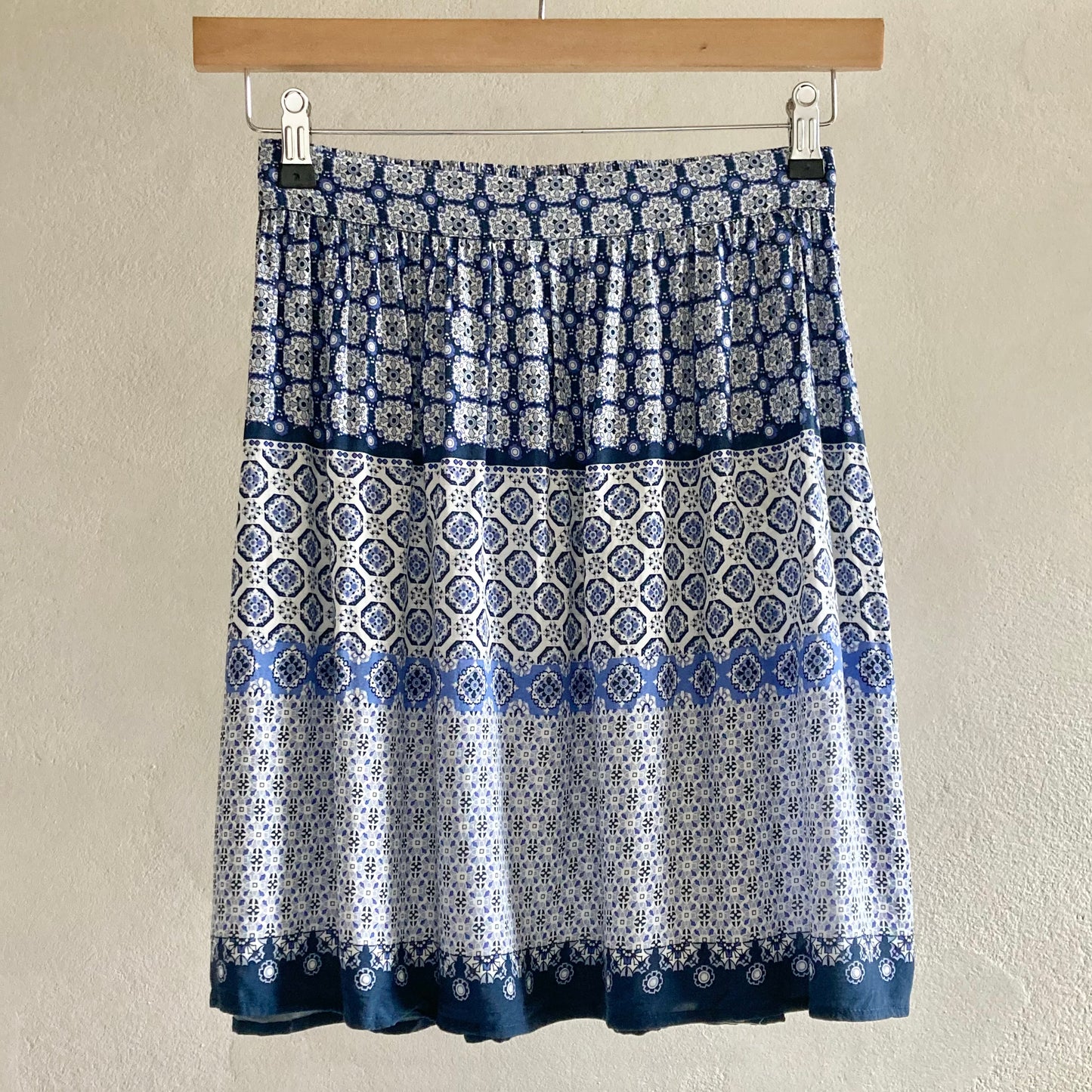 Womens Summery Mini Skirt Size 34