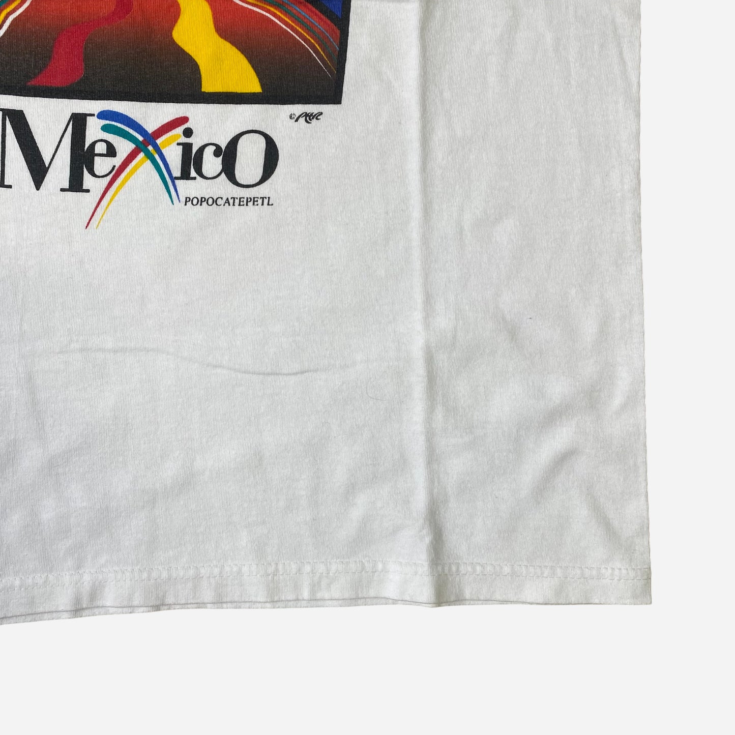 Peer Mexico Unisex T-Shirt Size M