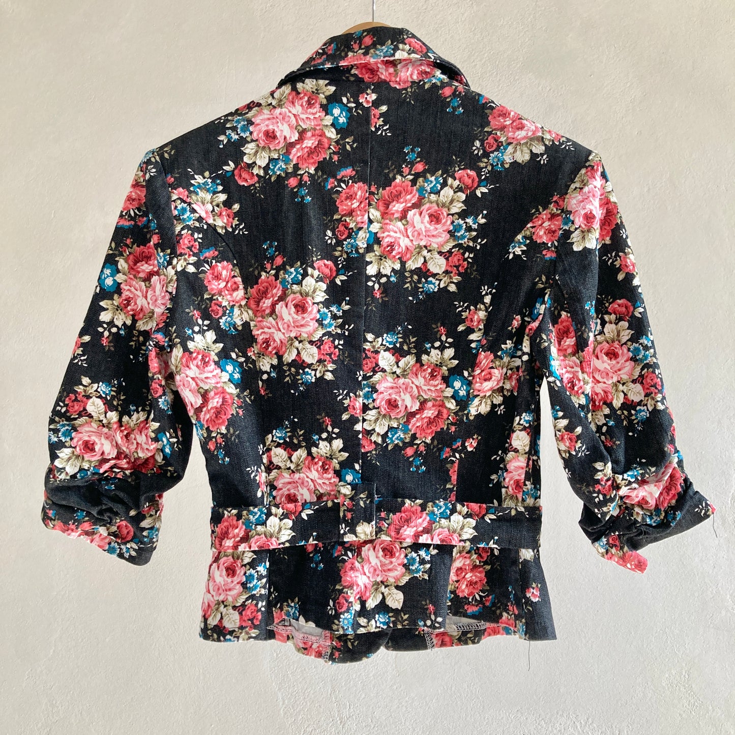 Womens Floral Blazer Size 40