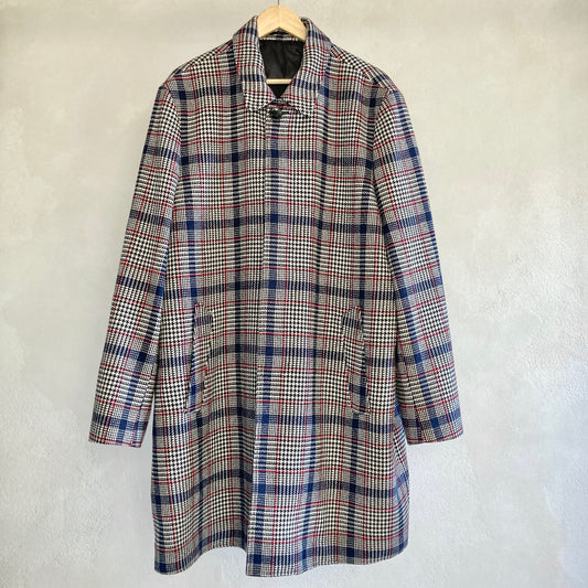 Mens Burton Coat Size 2XL