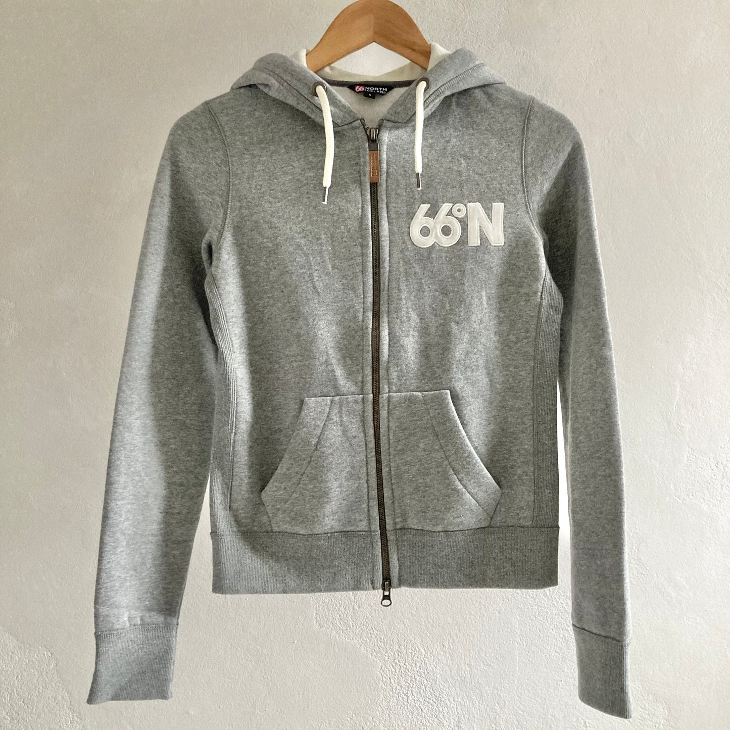 66 North Womens Hoodie Size S