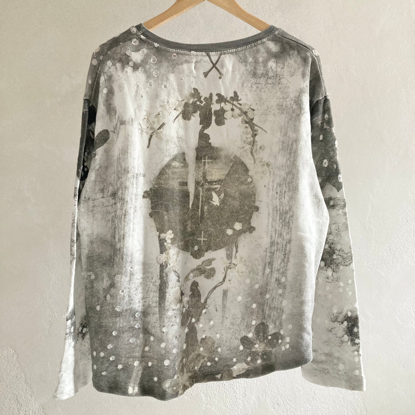 Religion Womens Distressed Sweatshirt Size 42