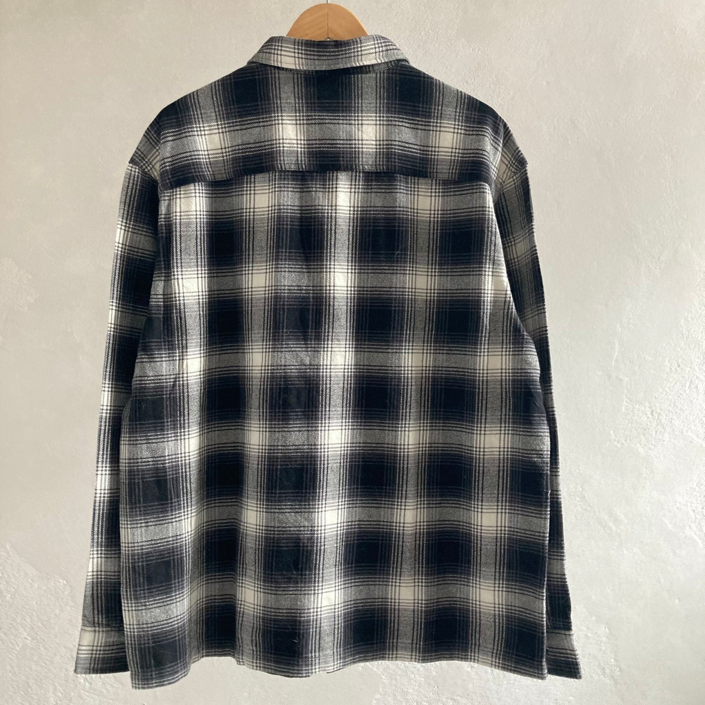 H&M Mens Flannel Shirt Size L