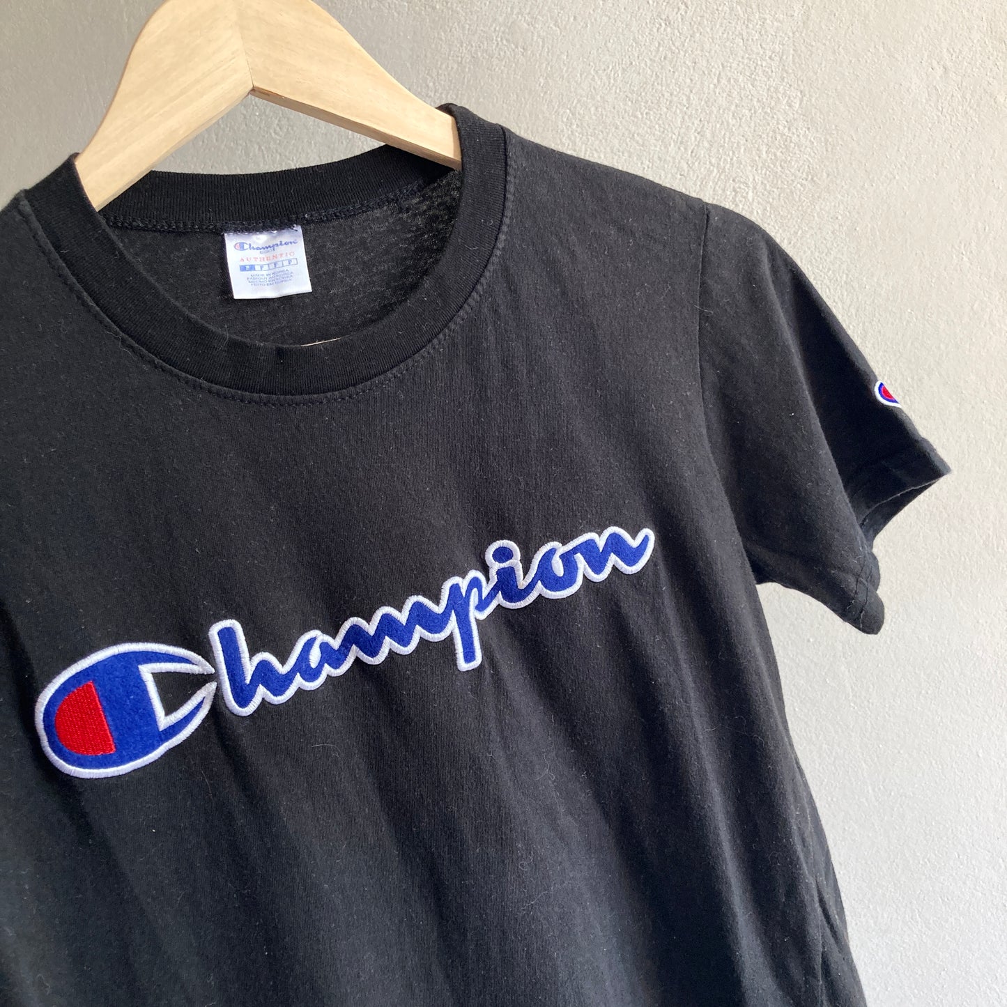 Champion Womens T-Shirt Size XS