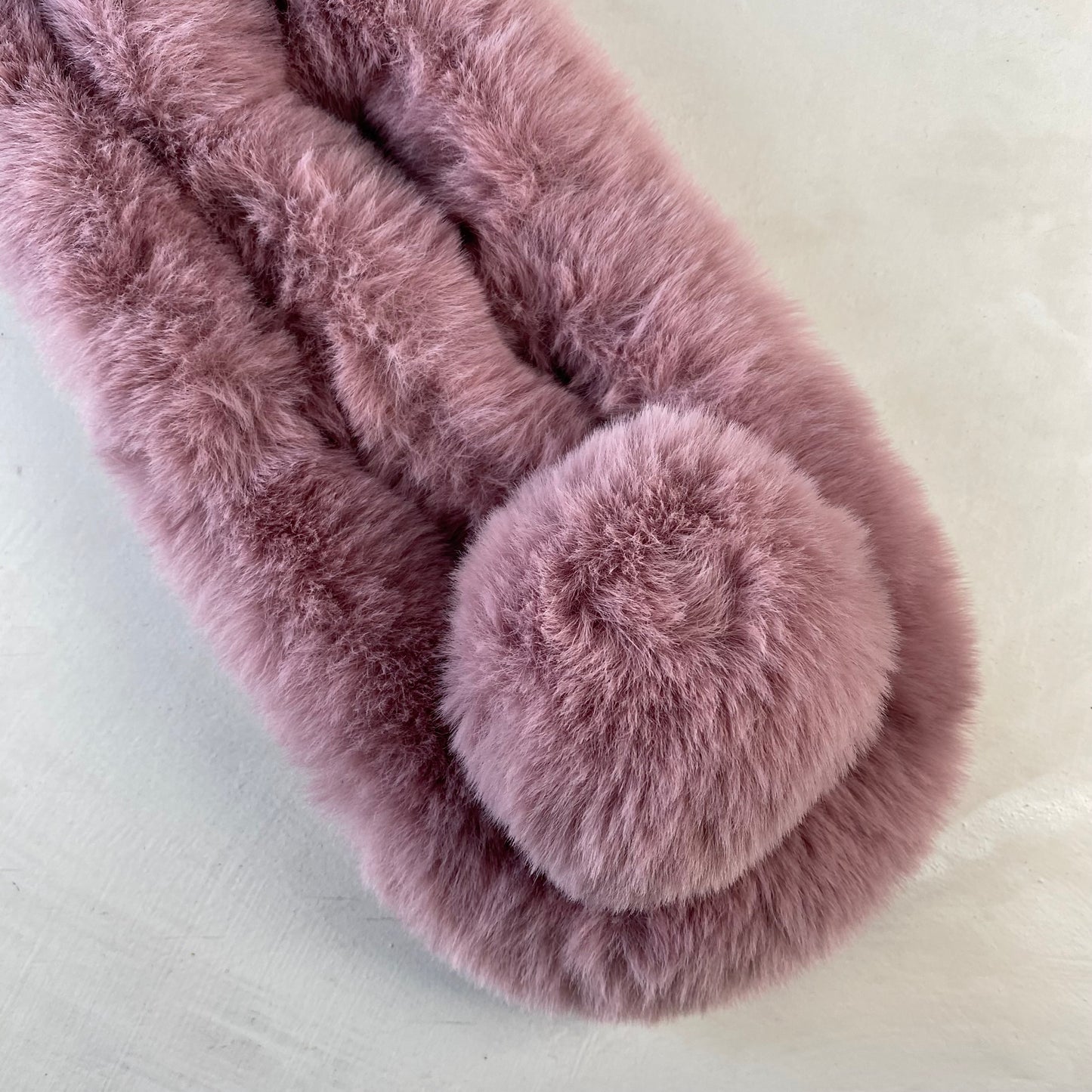 Ladies Pink Fur Scarf