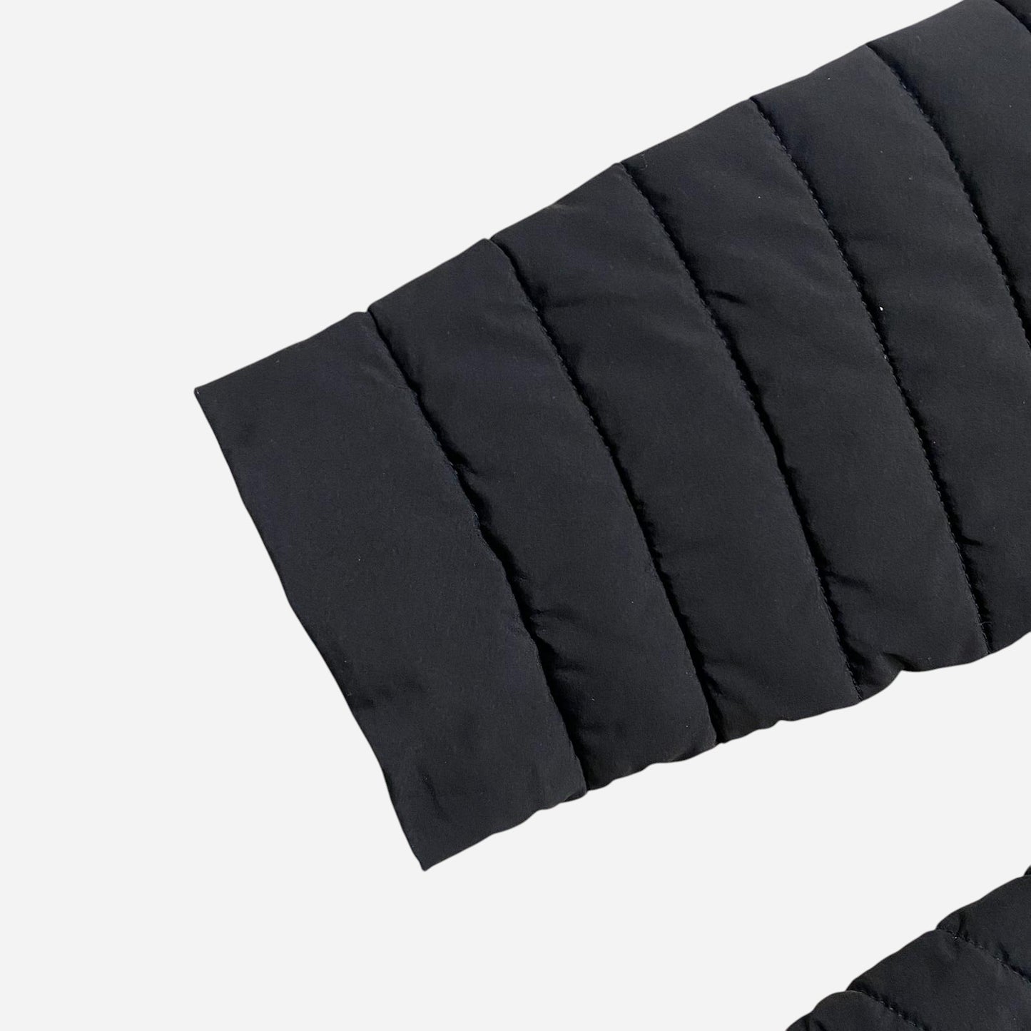 Guess Naiste Must Jope Suurus S