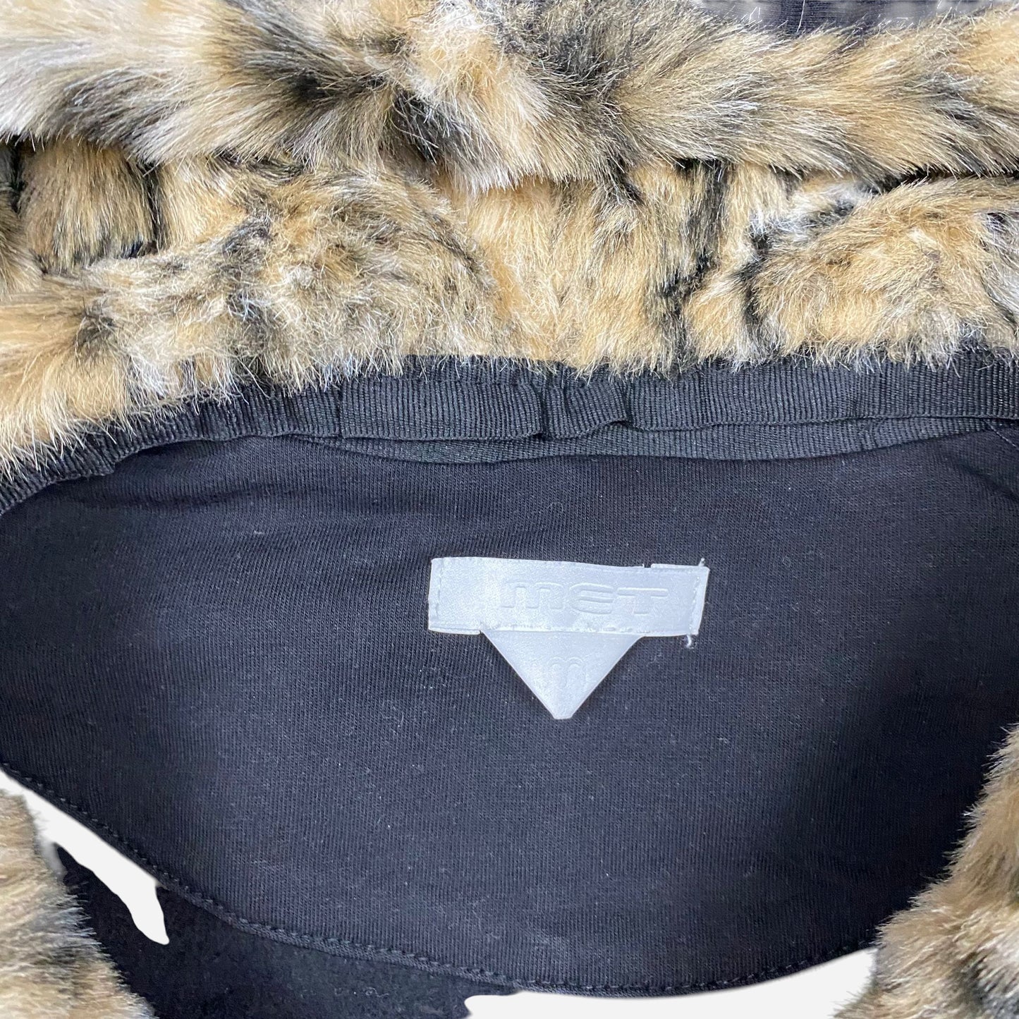 MET Naiste Must Pusa Suurus M