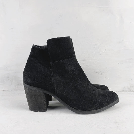 Bianco Ladies Black Ankle Boots Size 37