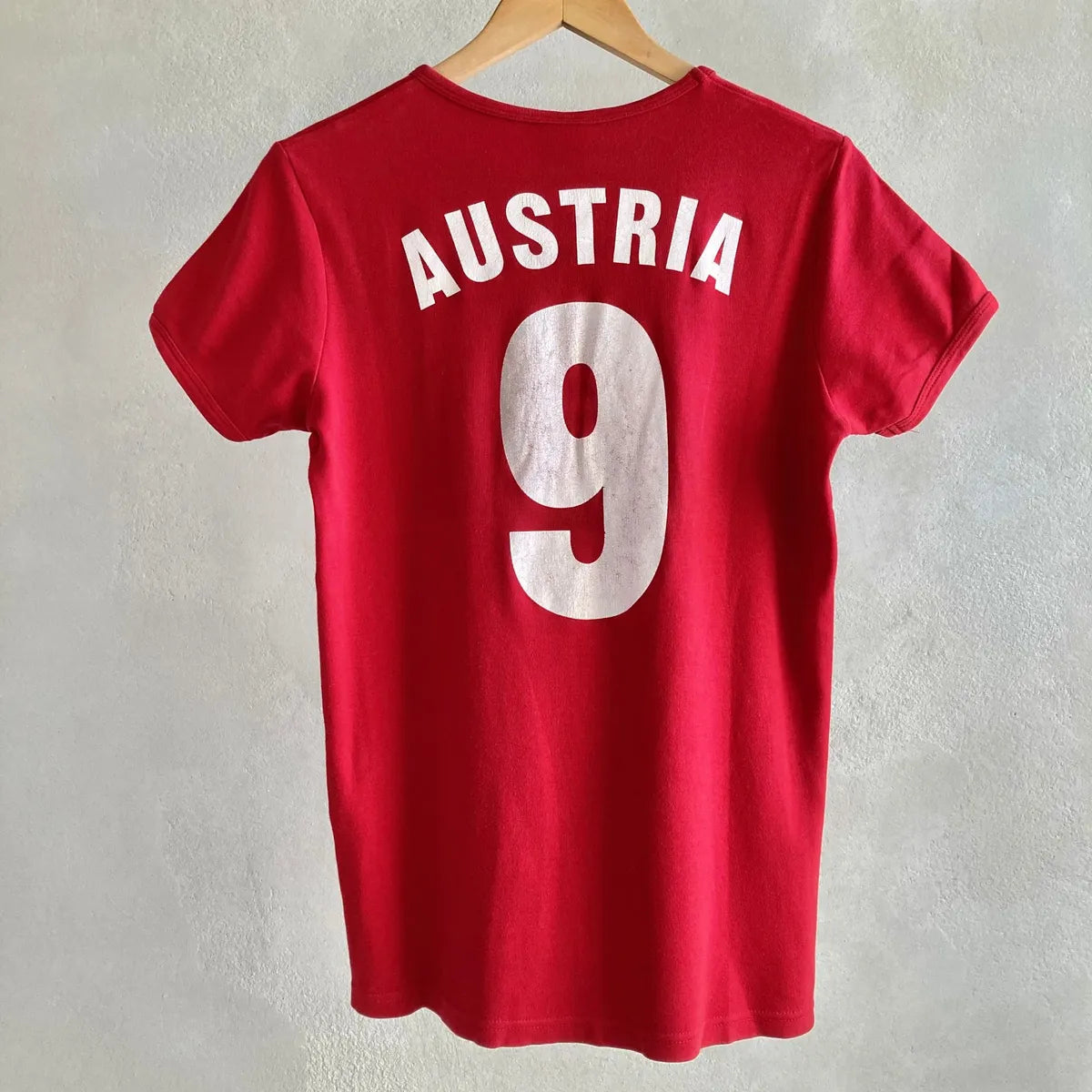 Austria Womens Red T-Shirt Size M